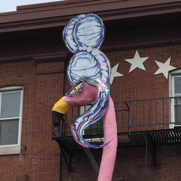 Meet your Posher, Lisa - Picture 1 of 1